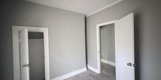 1585 Humber Street Gallery 16