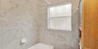 1020 Alba Drive Guest Apartment Gallery 9