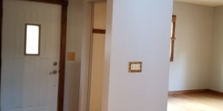 Great 3 bed 2 bath home!! AVAILABLE AUGUST 2027! Gallery 12