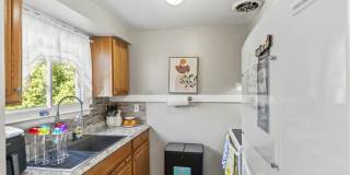 321 Hackett Blvd unit: 2 Gallery 11