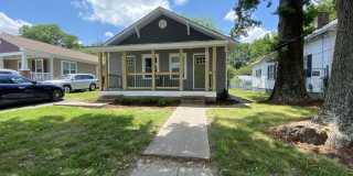 Cute 1 bed/1 bath Duplex Gallery 1