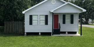 3 Bedroom House in Duson Gallery 1