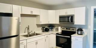 609 Lakeshore Dr Gallery 2