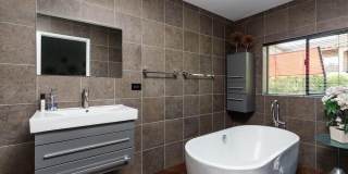 5002 N 38th Pl Gallery 17