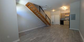 1BD/1BA Condo in NoDa18 / The Arts District Gallery 8