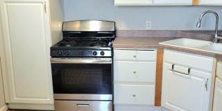Updated and rent ready...450 Hamilton, Wood River Updated and rent ready...450 Hamilton, Wood River Gallery 10