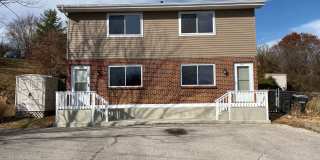Beautiful Townhouse in Arnold! Gallery 1