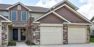 504 North Foxridge Drive Gallery 1