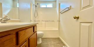 1402 Sotheby Ct Gallery 4