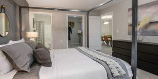 Lenox West Luxury Apartments Gallery 12