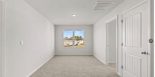 129 King Village Gallery 9