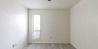 4925 Greenslope Drive Gallery 27