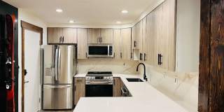 Recently Renovated Hill Condo - SIX MONTH LEASE Gallery 1