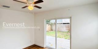 2070 Loma Linda Way North Gallery 9