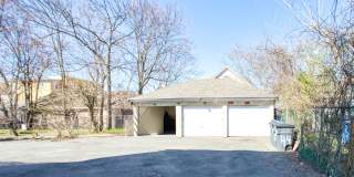 OR BEST OFFER **SPACIOUS FIRST FLOOR 2 BEDROOM WITH WASHER/DRYER SEPARATE DINING ROOM Gallery 22