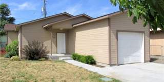 2 Bed 2 Bath Home on Corner! Gallery 1