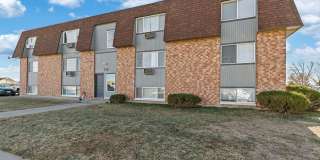 Amazing Renovated Apartments Gallery 1