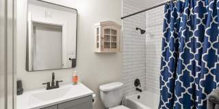 423 N 73rd Place Gallery 39