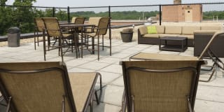 eaves Glover Park Gallery 16