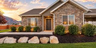Modern 2-Bedroom Townhome in Tooele Gallery 1