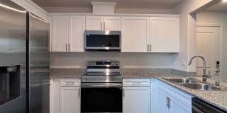 Modern 2024 Townhome in Gated Community with Resort-Style Amenities Gallery 8