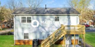 1005 North Jackson Avenue Gallery 15