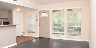 Updated Condo- 5601 Woodrow Gallery 4