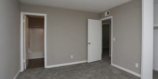 Broadmoor Apartments at West Columbia Gallery 27