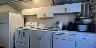 2745 DOWNING Street Gallery 17