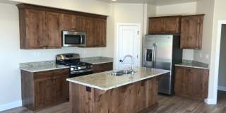 496 North 480 West Gallery 2