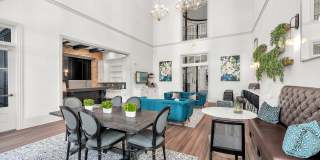Calais Midtown Gallery 73