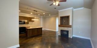 Charming 2BR/2BA Home in Shenandoah Ridge with Garage & Cozy Fireplace Gallery 8