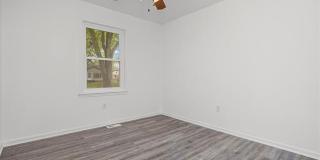 90 Tacoma Drive Gallery 18