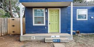 1923 21st Street Gallery 1