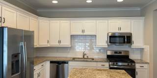 One level home with 2 Car Garage! Gallery 11