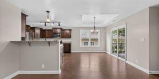 Pet Friendly Four Bedroom! Gallery 13