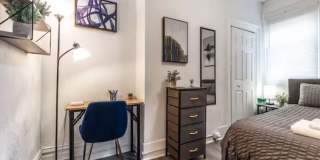 Renovated 3BR in South Side Flats | 100 Walk Score | In-Unit Laundry Gallery 7