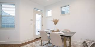 Charming Newer Construction King City 3 Bedroom/2.5 Bath Home Gallery 9