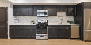 200 HAMILTON Street NW unit: 2 Gallery 1