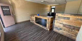Prime Commercial Space/Retail Shop in Granite Quarry – 132 S Salisbury Gallery 1
