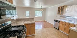 COMING SOON! Charming Reseda 4 Bedroom PLUS Office for Rent! Gallery 8
