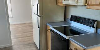 2371 Moore St. / Newly Renovated 3 Bedroom 1 Bathroom Gallery 12