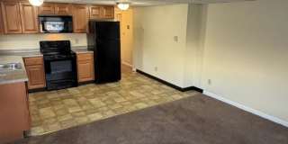 1731 Washington St. Gallery 6