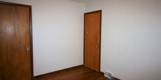 Cozy 3 bedroom home in Bettendorf-6 month lease option Gallery 4