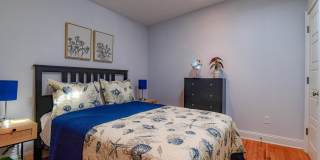 94 Clark Avenue Gallery 15