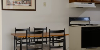 Lincoln Crest Gallery 9