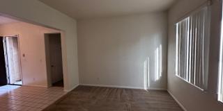 House- River Lakes Gallery 10