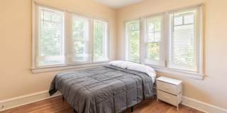 3076 Yorkshire Rd Gallery 2