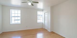 Four Bed Bella Vista Townhome Gallery 8