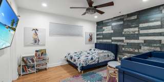 2471 NE 46th Street Gallery 28